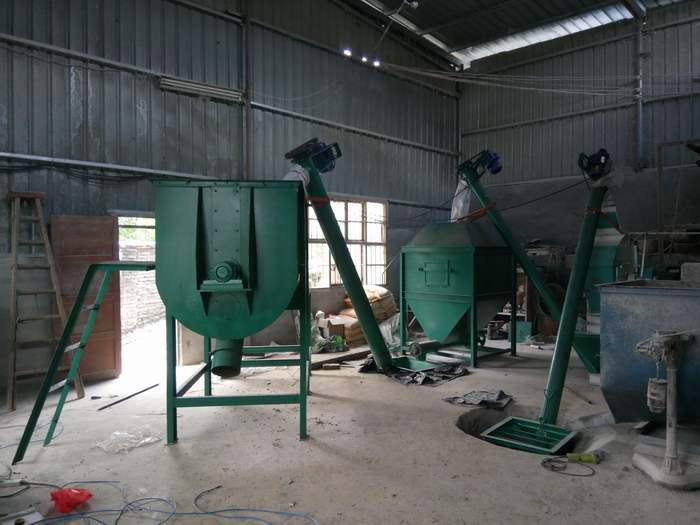 飼料簡(jiǎn)易生產(chǎn)線(xiàn)